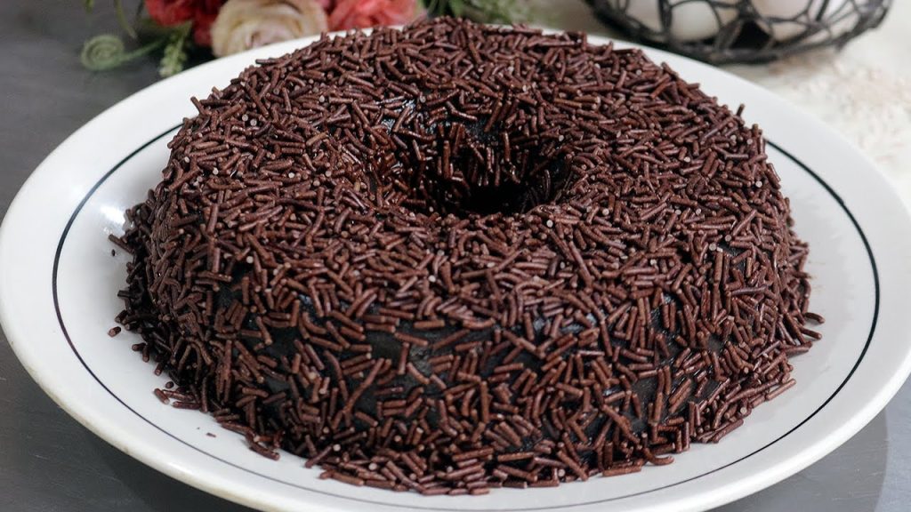 CREMOSO E SUPER FÁCIL! MISTUROU MENOS DE 30 MINUTOS TA PRONTO! SOBREMESA CLÁSSICA DE BRIGADEIRÃO
