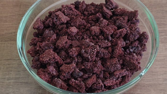 CRUMBLE DE CHOCOLATE, FAROFA DOCE, CROCANTE DE CHOCOLATE PARA SOBREMESAS