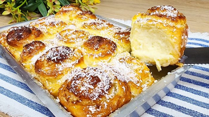 TODO MUNDO ADORA ESSA RECEITA!  MASSA SUPER FOFINHA DE PÃO DOCE DE COCO – FATIAS HUNGARAS