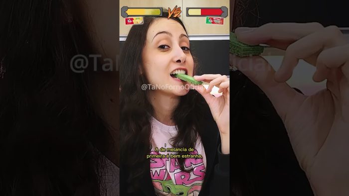 🥊 BATALHA DE WAFERS | Quem ganha: Abacaxi com Coco ou Melancia??? #shorts