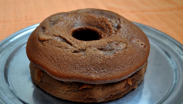 Delícia Intensa: Bolo de Chocolate Simples para os Amantes de Chocolates