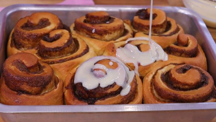 CINNAMON ROLL SUPER FOFO E ÚMIDO | PÃOZINHO DE CANELA DELICIOSO