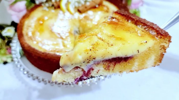 CREMOSO E DELICIOSO… COM FORMA IMPROVISADA. BOLO PISCINA COM CREME CATALÃO!