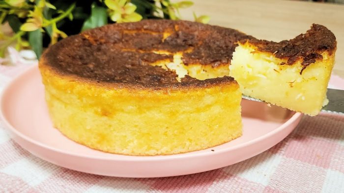 DEPOIS DESSA RECEITA VOCÊ NÃO VAI QUERER COMER OUTRO BOLO! -BOLO CREMOSO DE COCO