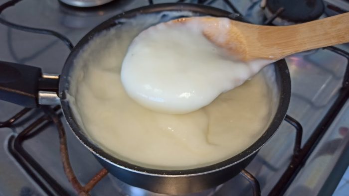 MINGAU DE TAPIOCA CREMOSO FEITO COM SÓ 3 INGREDIENTES-PRONTO EM 3 MINUTOS