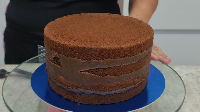 ESSE TEMA DE BOLO OS HOMEM ADORAM 😋 DECORAÇÃO BEM FÁCIL DE FAZER @PARISCAKEDESIGNER