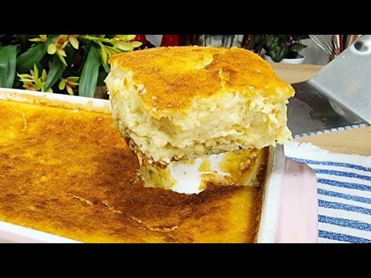 RAPIDINHO E SUPER GOSTOSO! BOLO DE MILHO CREMOSO