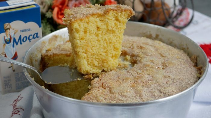 BOLO 5 COPOS MOÇA DE LIQUIDIFICADOR! Bolo simples, casquinha crocante, macio, fofinho e delicioso