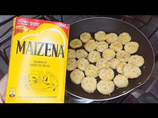 MISTUREI MAISENA E 3 BANANAS NA FRIGIDEIRA E AGORA TODOS ME PEDEM A RECEITA