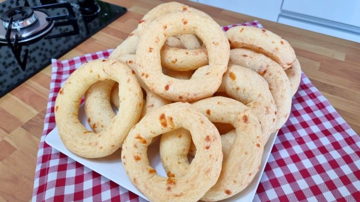 ROSCA DE POLVILHO COM QUEIJO | ROSCA DE PADARIA FÁCIL