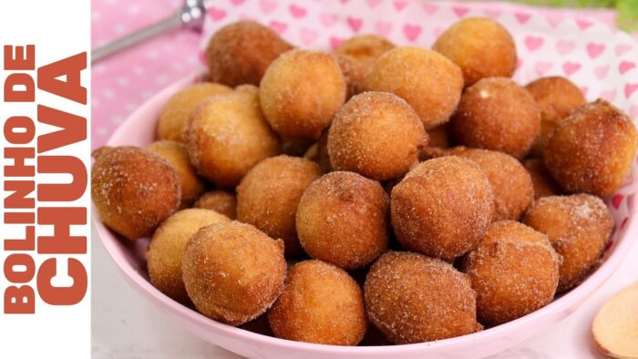 BOLINHO DE CHUVA PERFEITO: DOURADINHO POR FORA E MACIO POR DENTRO! | Rende muito e fácil de fazer!